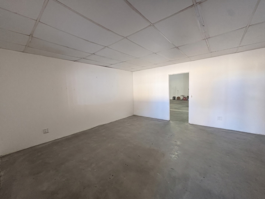 To Let Commercial Property for Rent in Montague Gardens Western Cape